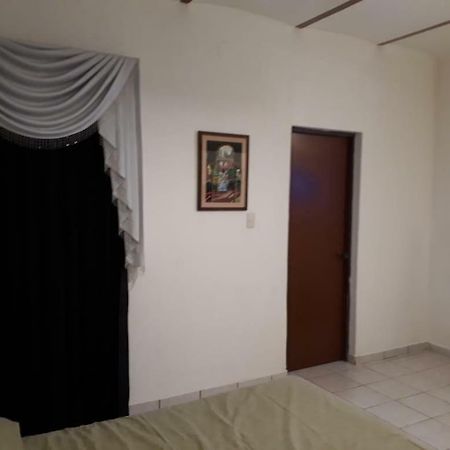 Martha'S House Hotel Culiacan Exterior photo