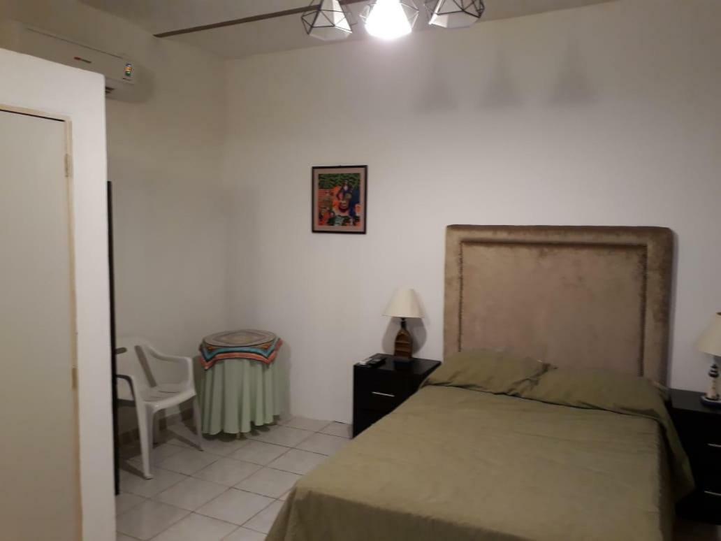 Martha'S House Hotel Culiacan Exterior photo